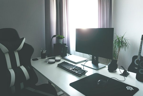 What Are the Key Features to Look for in a Sustainable and Ergonomic Office Chair?