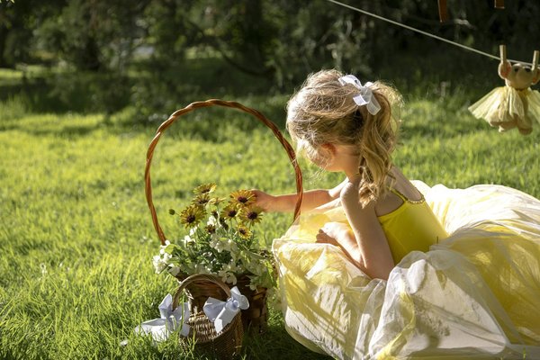 Explore trendy styles at your favorite fashion shop today