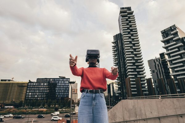 Upgrade your wardrobe: top techwear picks for everyday style